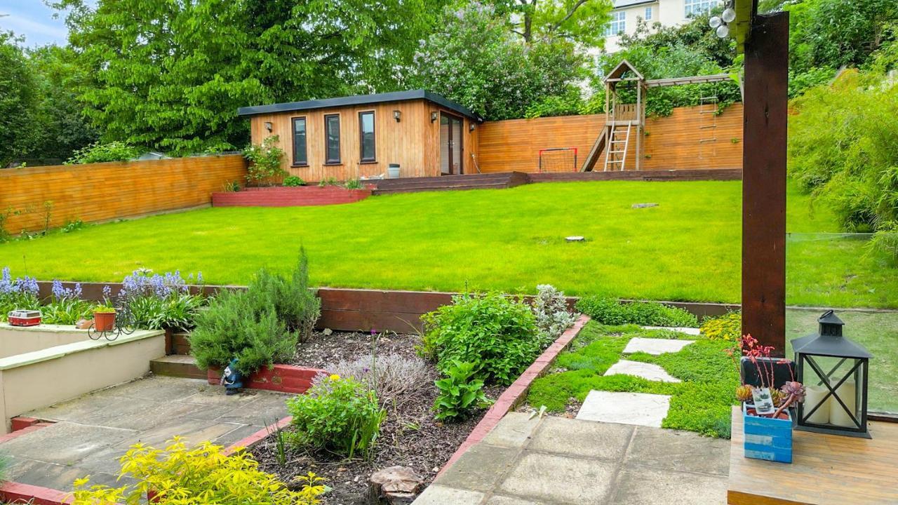 Cosy Luxurious Family Home London Exteriör bild